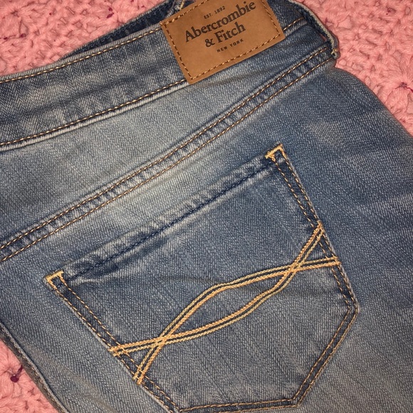 Jeans - Picture 3 of 3